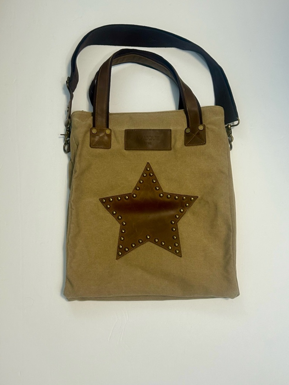 Tan Canvas Tote with Brown Star Accent